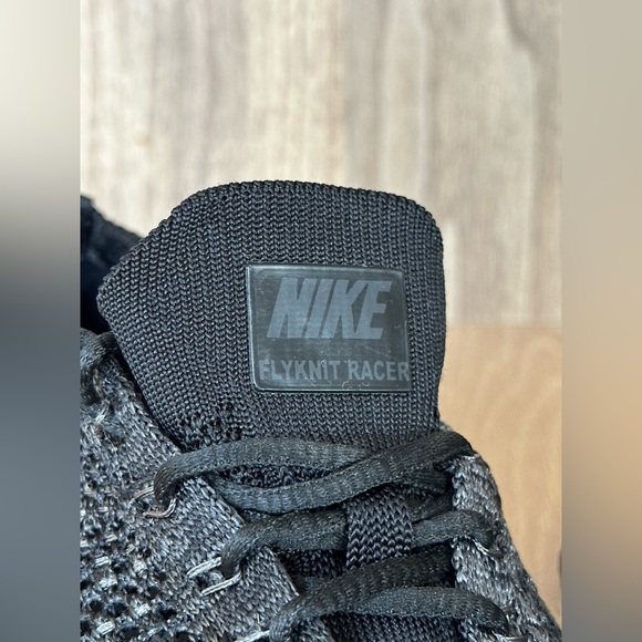 Nike Fly Knit Racer Sneakers - Picture 3 of 4